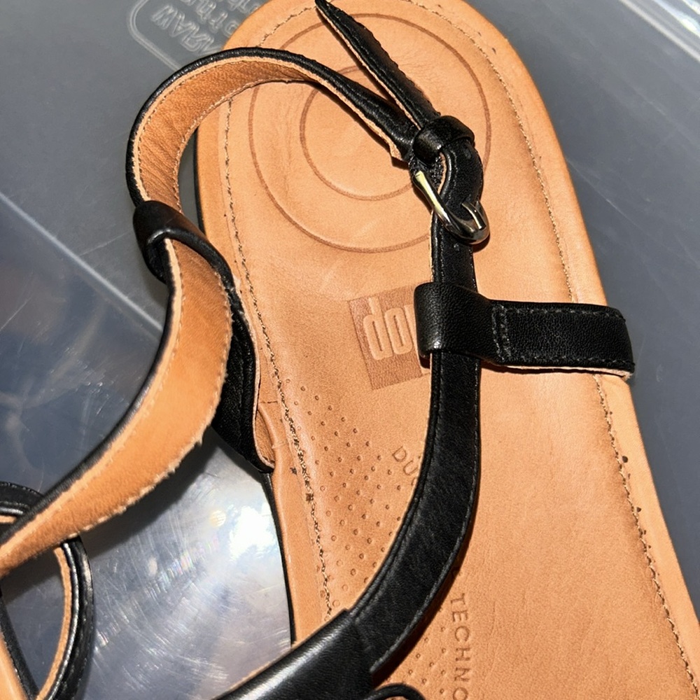 NWT FitFlop Tia Fringe Toe Thong Sandals - Leather - Black - 11 - Picture 5 of 7